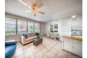 3177 S Ocean Dr, Hallandale Beach, FL 33009, Sold 04/22/21