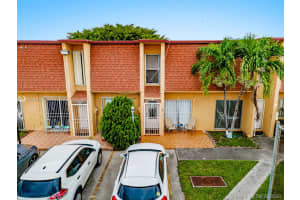 510 NW 107th Ave #7a, Miami, FL 33172, Sold 09/18/20