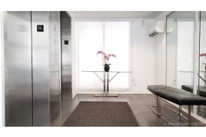 20400 W Country Club Dr, Aventura, FL 33180, Sold 03/10/21