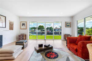 2152 NE 122nd Rd, North Miami, FL 33181, Sold 09/14/20