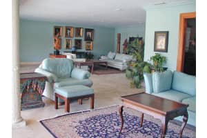 9360 Gallardo St, Coral Gables, FL 33156, Sold 04/23/21