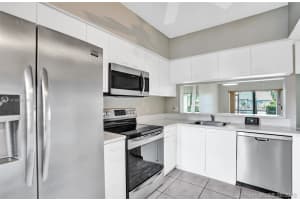 3184 Festival Dr, Margate, FL 33063, Sold 08/17/20