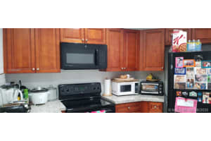 202 Fontainebleau Blvd, Miami, FL 33172, Sold 07/29/20