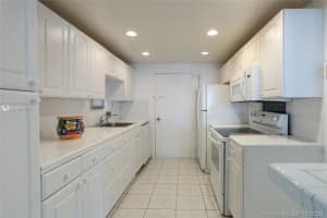 5401 Collins Ave, Miami Beach, FL 33140, Sold 01/21/21