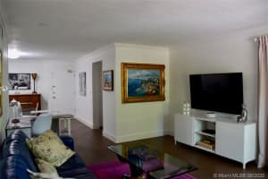 1205 Mariposa Ave, Coral Gables, FL 33146, Sold 08/04/20
