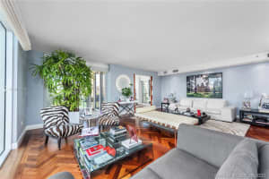 445 Grand Bay Dr, Key Biscayne, FL 33149, Sold 06/03/21
