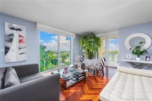 445 Grand Bay Dr, Key Biscayne, FL 33149, Sold 06/03/21
