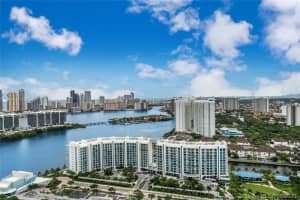 3250 NE 188th St, Aventura, FL 33180, Sold 11/09/20