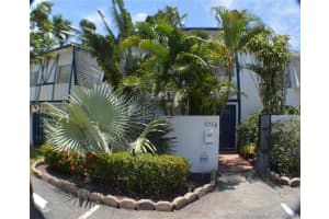 6760 SW 40th St, Davie, FL 33314, Sold 07/24/20