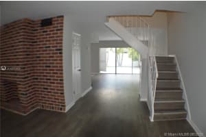 6760 SW 40th St, Davie, FL 33314, Sold 07/24/20