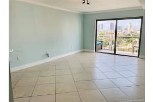 1300 Alton Rd #10d, Miami Beach, FL 33139, Sold 11/30/20