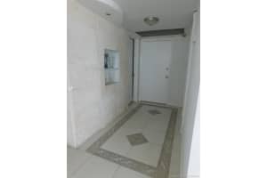 5401 Collins Ave, Miami Beach, FL 33140, Sold 11/19/21