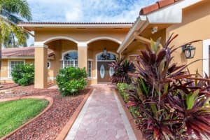 710 NW 195th Ave, Pembroke Pines, FL 33029, Sold 07/28/20