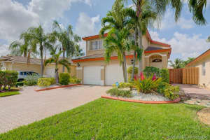 9958 NW 32nd St, Doral, FL 33172, Sold 10/09/20
