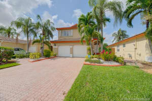 9958 NW 32nd St, Doral, FL 33172, Sold 10/09/20