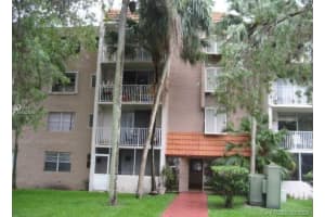 8421 NW 8th St, Miami, FL 33126, Sold 07/17/20