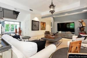 10 Coconut Ln, Key Biscayne, FL 33149, Sold 02/24/21