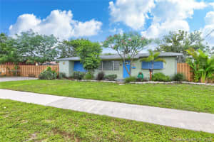 331 NW 38th St, Pompano Beach, FL 33064, Sold 08/07/20