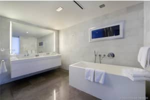 220 21st St #507, Miami Beach, FL 33139, Sold 07/21/20