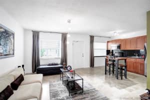 1470 N Dixie Hwy, Fort Lauderdale, FL 33304, Sold 10/20/20