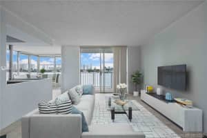 16570 NE 26th Ave #3i, North Miami Beach, FL 33160, Sold 09/30/20