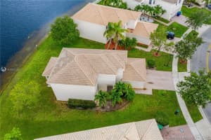 16492 SW 29th St, Miramar, FL 33027, Sold 07/08/20