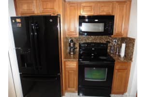 9714 NW 23rd Ct, Pembroke Pines, FL 33024, Sold 08/14/20