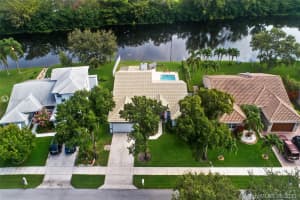 9711 SW 14th Pl, Plantation, FL 33324, Sold 08/31/20