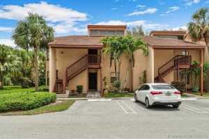 1402 Lakeview Dr E, Royal Palm Beach, FL 33411, Sold 08/31/20
