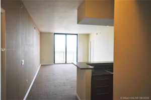 888 Douglas Rd, Coral Gables, FL 33134, Sold 11/05/20