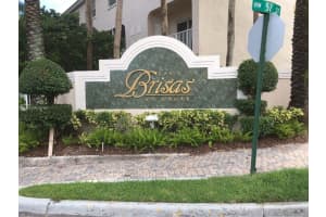 5779 NW 116th Ave, Doral, FL 33178, Sold 10/03/22