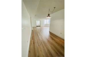 801 Brickell Bay Dr, Miami, FL 33131, Sold 12/29/20