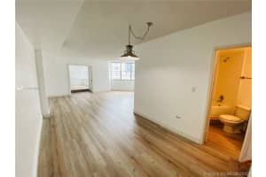 801 Brickell Bay Dr, Miami, FL 33131, Sold 12/29/20