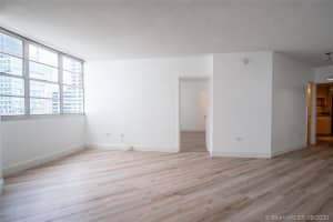 801 Brickell Bay Dr, Miami, FL 33131, Sold 12/29/20