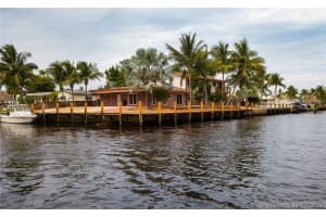 709 NW 10th Ave, Dania Beach, FL 33004, Sold 12/28/20