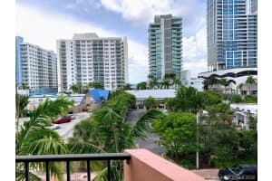 6920 Harding Ave, Miami Beach, FL 33141, Sold 07/10/20