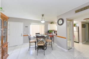 6225 SW Kendale Lakes Cir, Miami, FL 33183, Sold 12/09/20