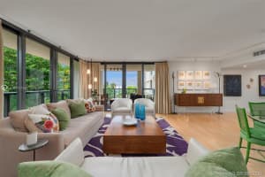 2575 S Bayshore Dr #5b, Miami, FL 33133, Sold 07/28/20