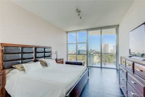 3131 NE 188th St, Miami, FL 33180, Sold 12/23/20