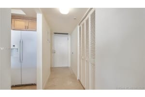 2555 Collins Ave, Miami, FL 33140, Sold 08/05/20