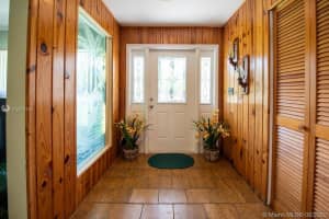 4020 SW 112th Ave, Davie, FL 33330, Sold 10/22/20