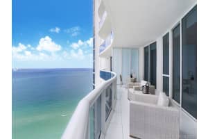 15811 Collins Ave, Sunny Isles Beach, FL 33160, Sold 06/21/21