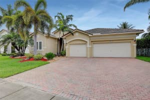 18523 SW 24th St, Miramar, FL 33029, Sold 08/11/20