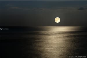 145 S Ocean Ave #810ph, Palm Beach Shores, FL 33404, Sold 09/04/20