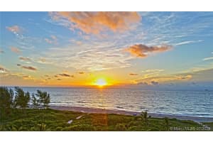 145 S Ocean Ave #810ph, Palm Beach Shores, FL 33404, Sold 09/04/20