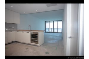 15701 Collins Ave, North Miami Beach, FL 33160, Sold 03/26/21