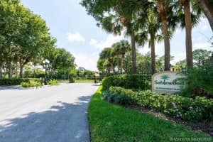 8373 SE Woodcrest Pl, Hobe Sound, FL 33455, Sold 07/29/20