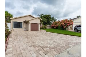 5541 SW 97th Terrace, Cooper City, FL 33328, Sold 07/23/20
