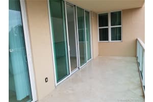 3330 NE 190th St, Aventura, FL 33180, Sold 12/22/20