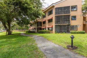 15405 Miami Lakeway N, Miami Lakes, FL 33014, Sold 10/16/20